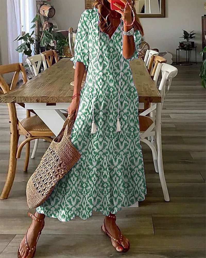 Sylvia – Boho Vintage V-Neck Printed Dress