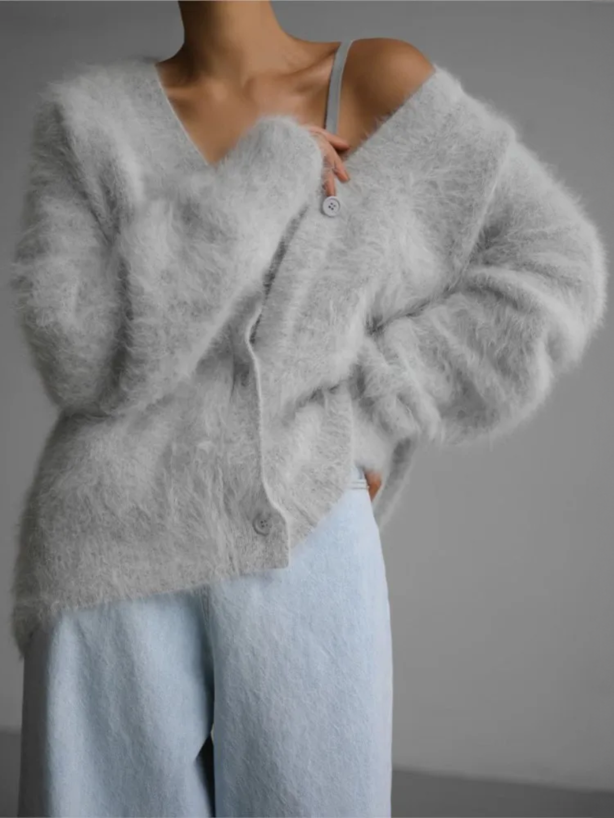 Jaci - Elegant Cardigan
