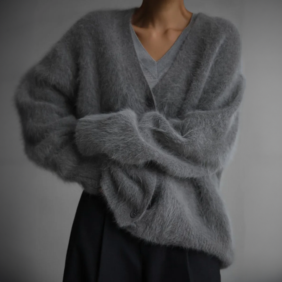 Jaci - Elegant Cardigan
