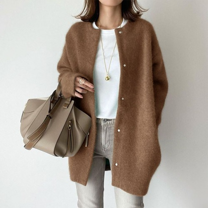 Amandine – Refined Layering Cardigan