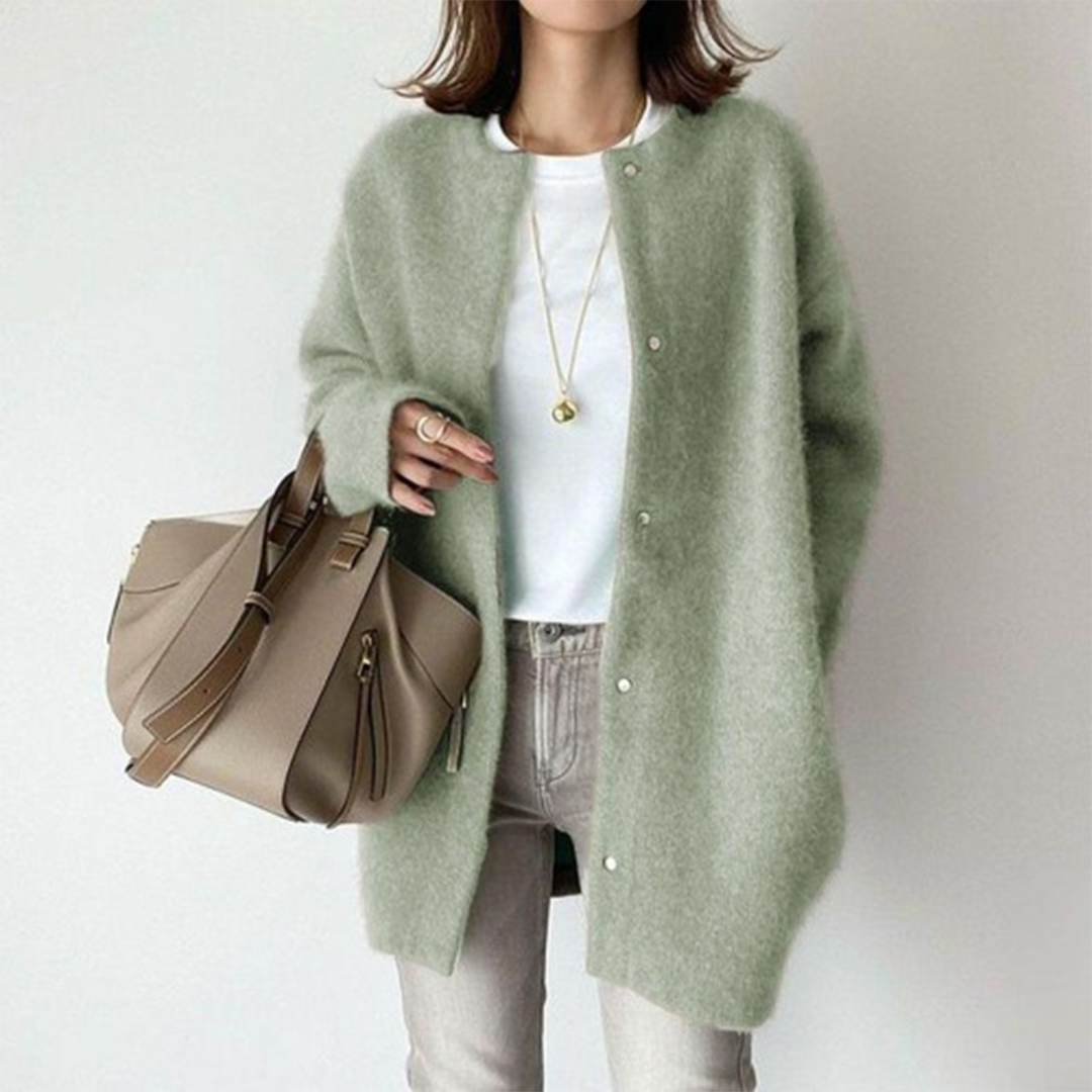 Amandine – Refined Layering Cardigan