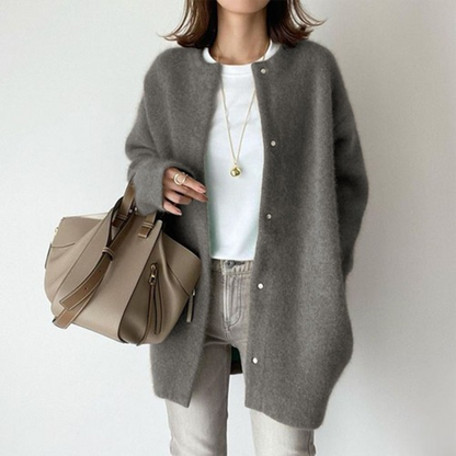 Amandine – Refined Layering Cardigan