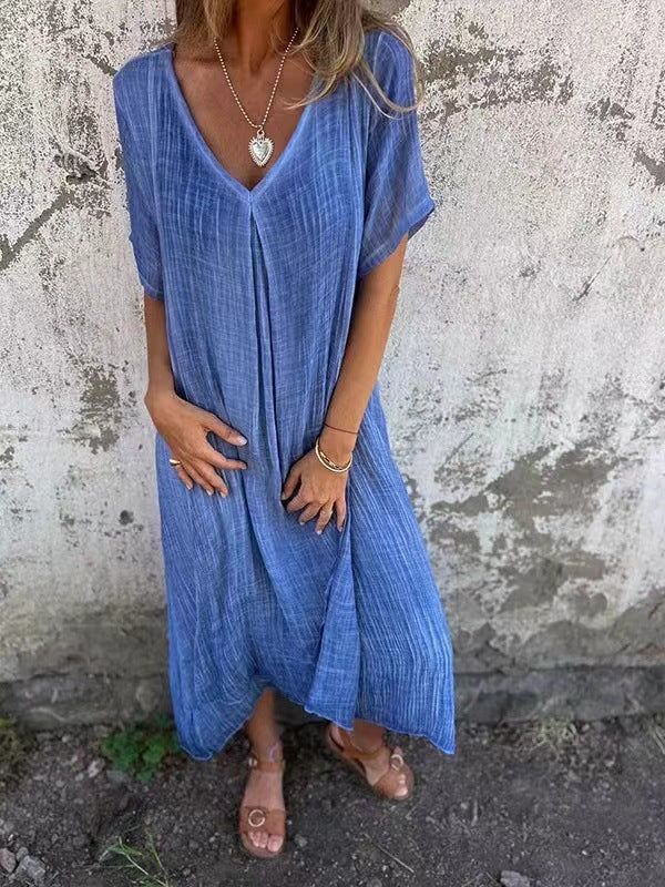 Naia – V-Neck Dress