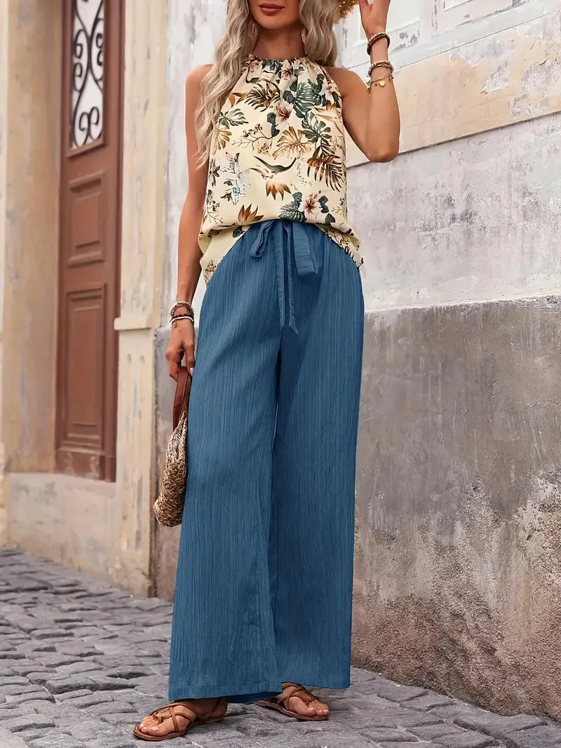 Therese – Elegant Sleeveless Two-Piece Set