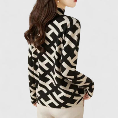 Elenora – Elegant Minimalist Sweater
