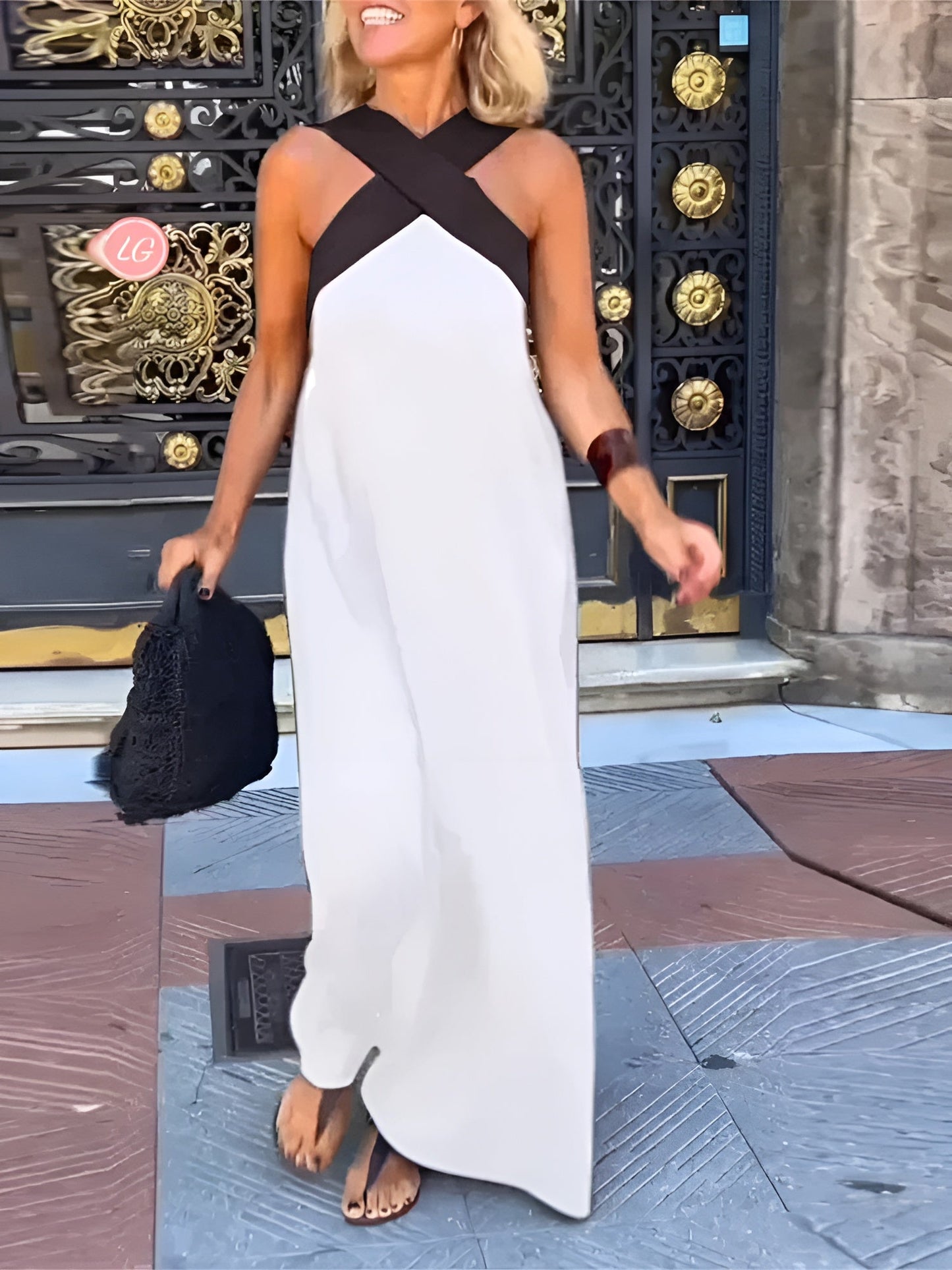 Helena – Dress with Crossed Design